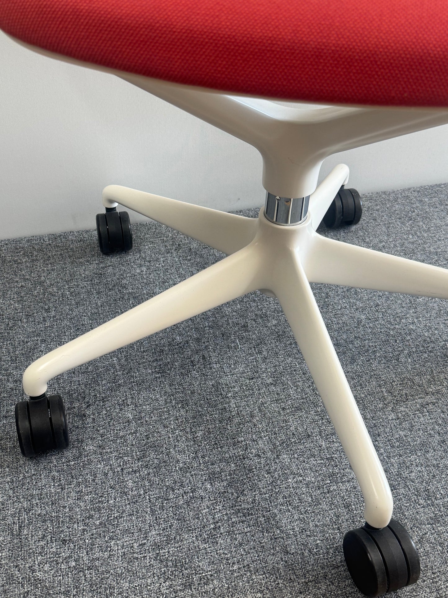 Herman Miller Keyn Chair