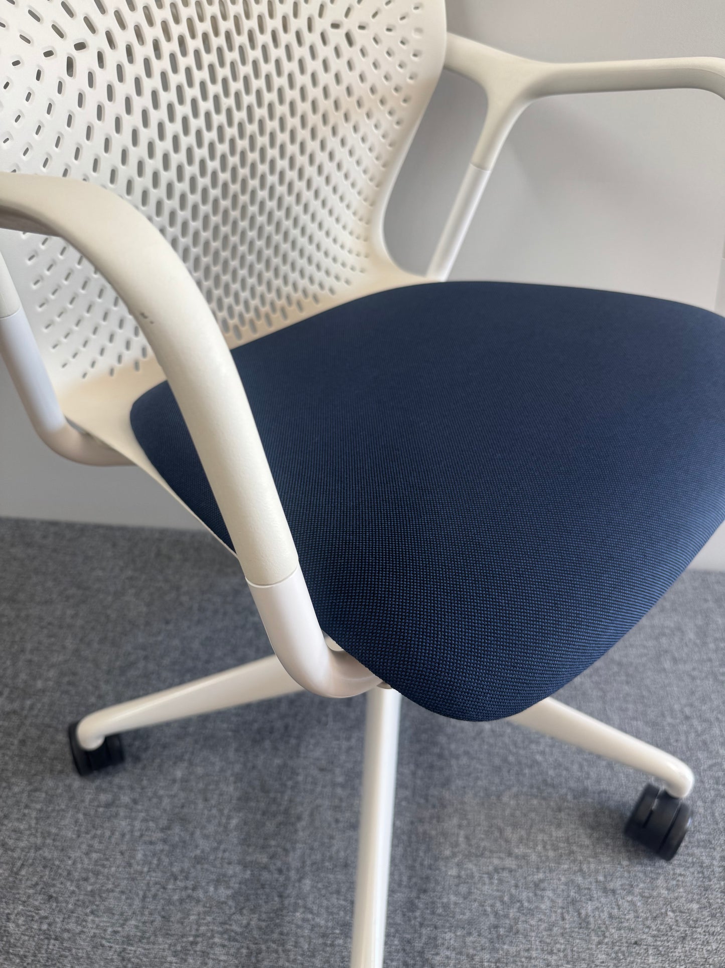 Herman Miller Keyn Chair