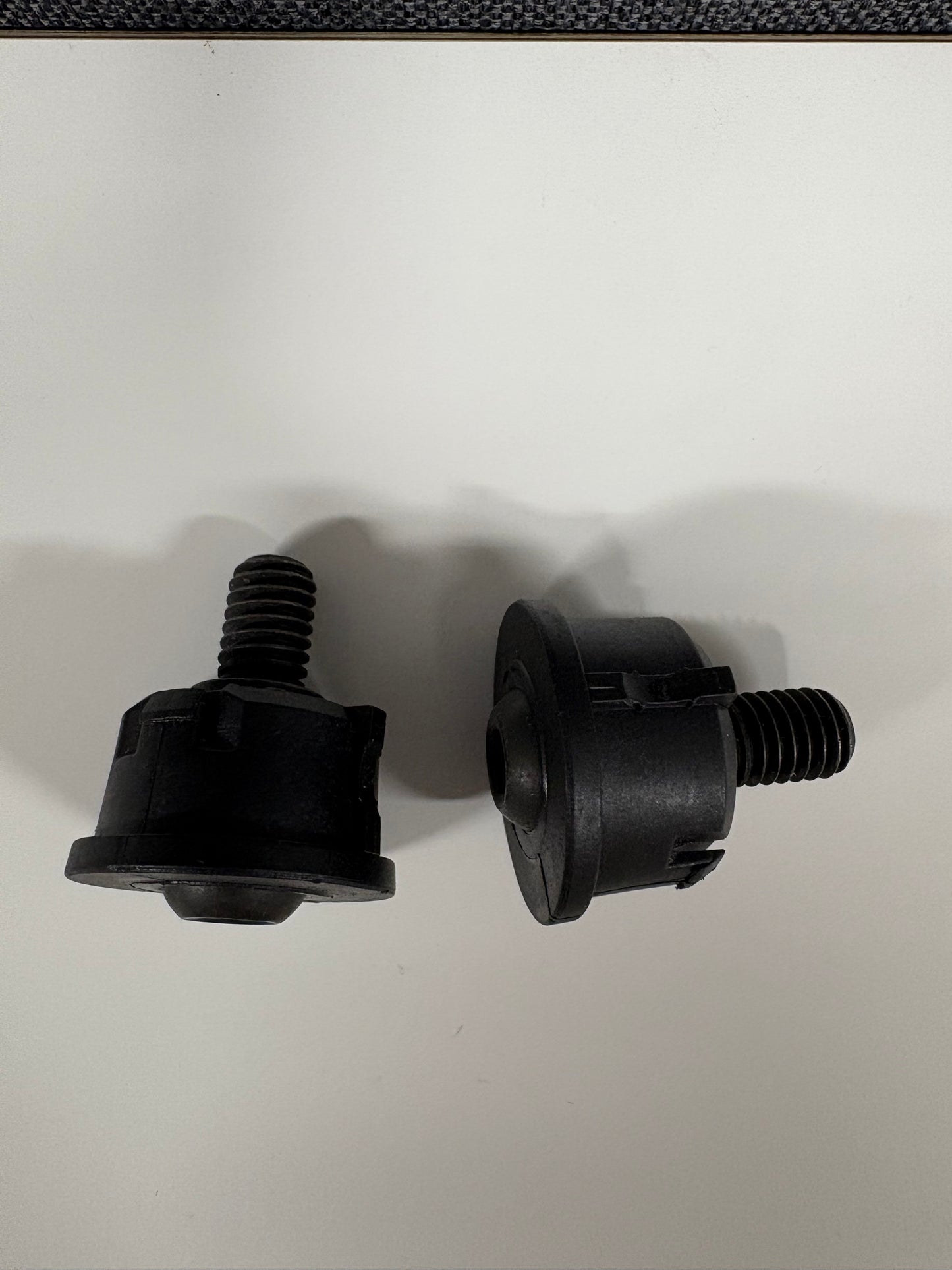 Hip Pivot Bolts for Herman Miller Aeron Chair (Pair)