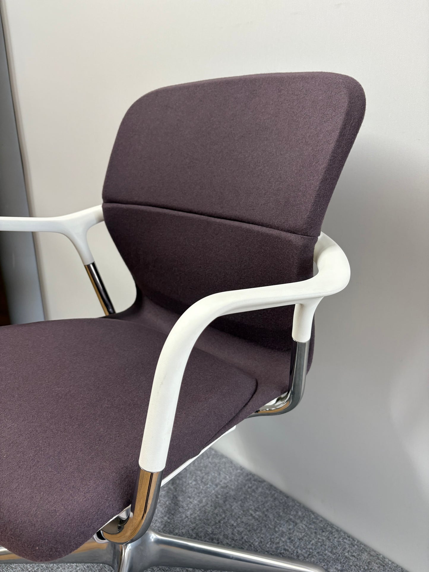 KEYN Chair by Herman Miller