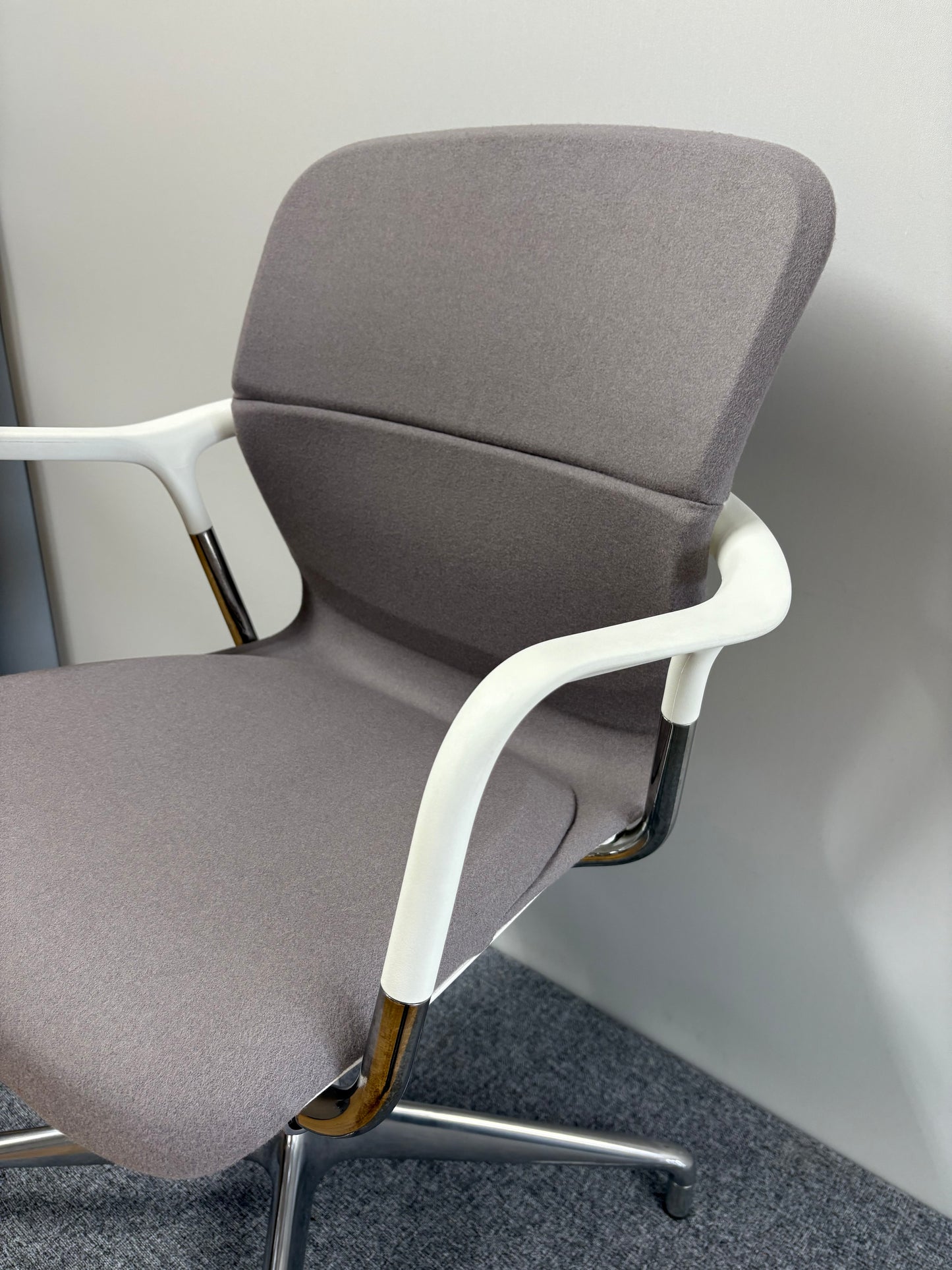 KEYN Chair by Herman Miller