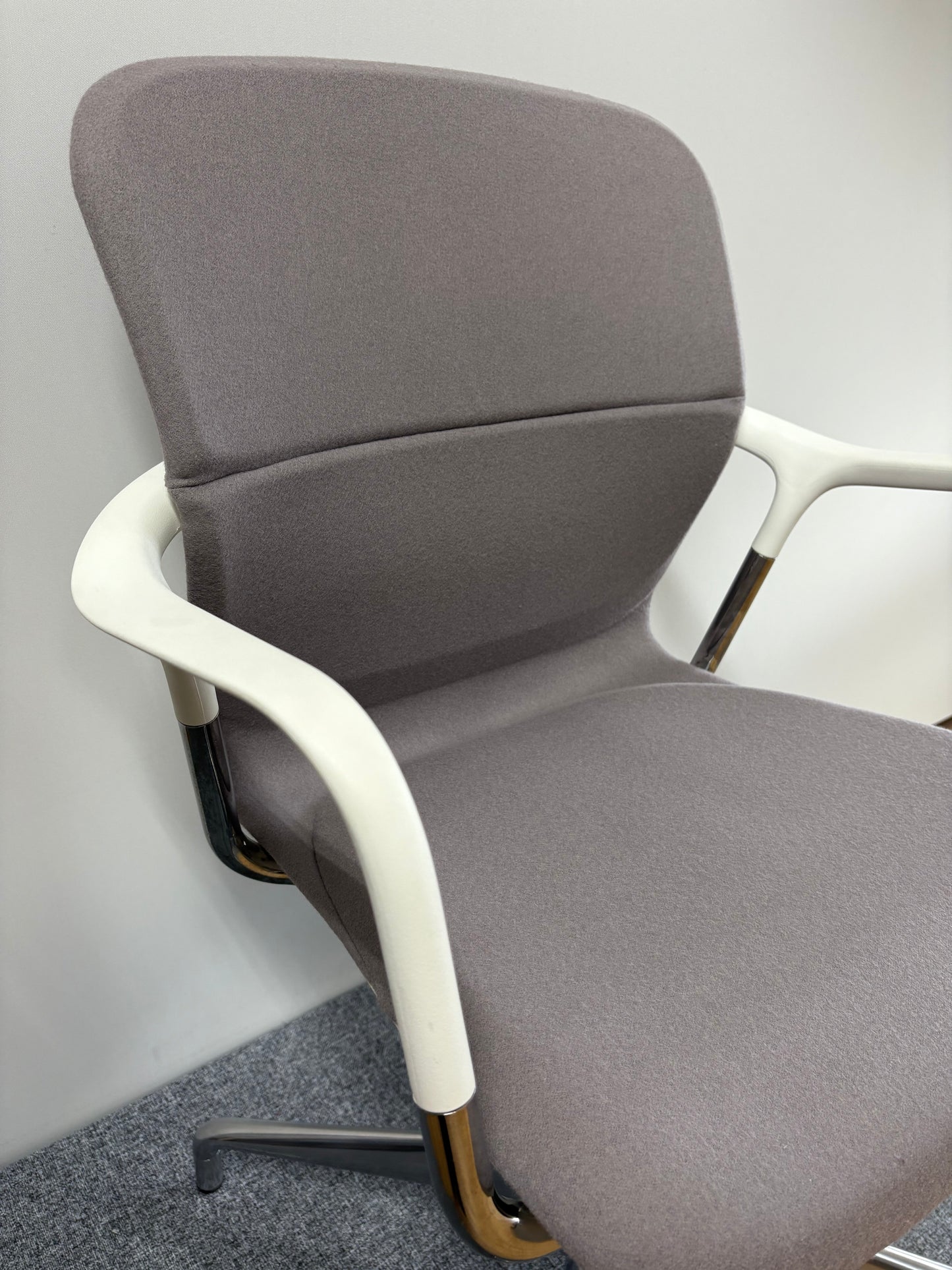 KEYN Chair by Herman Miller