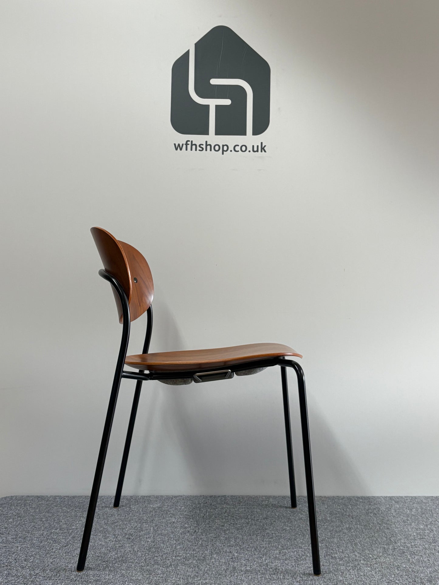 Portrait Chair by Herman Miller